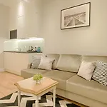 Molo Aparthotel