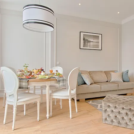 Molo شقة فندقية 3*