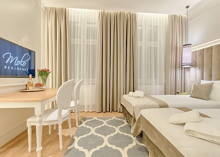 公寓式酒店 Molo 3*